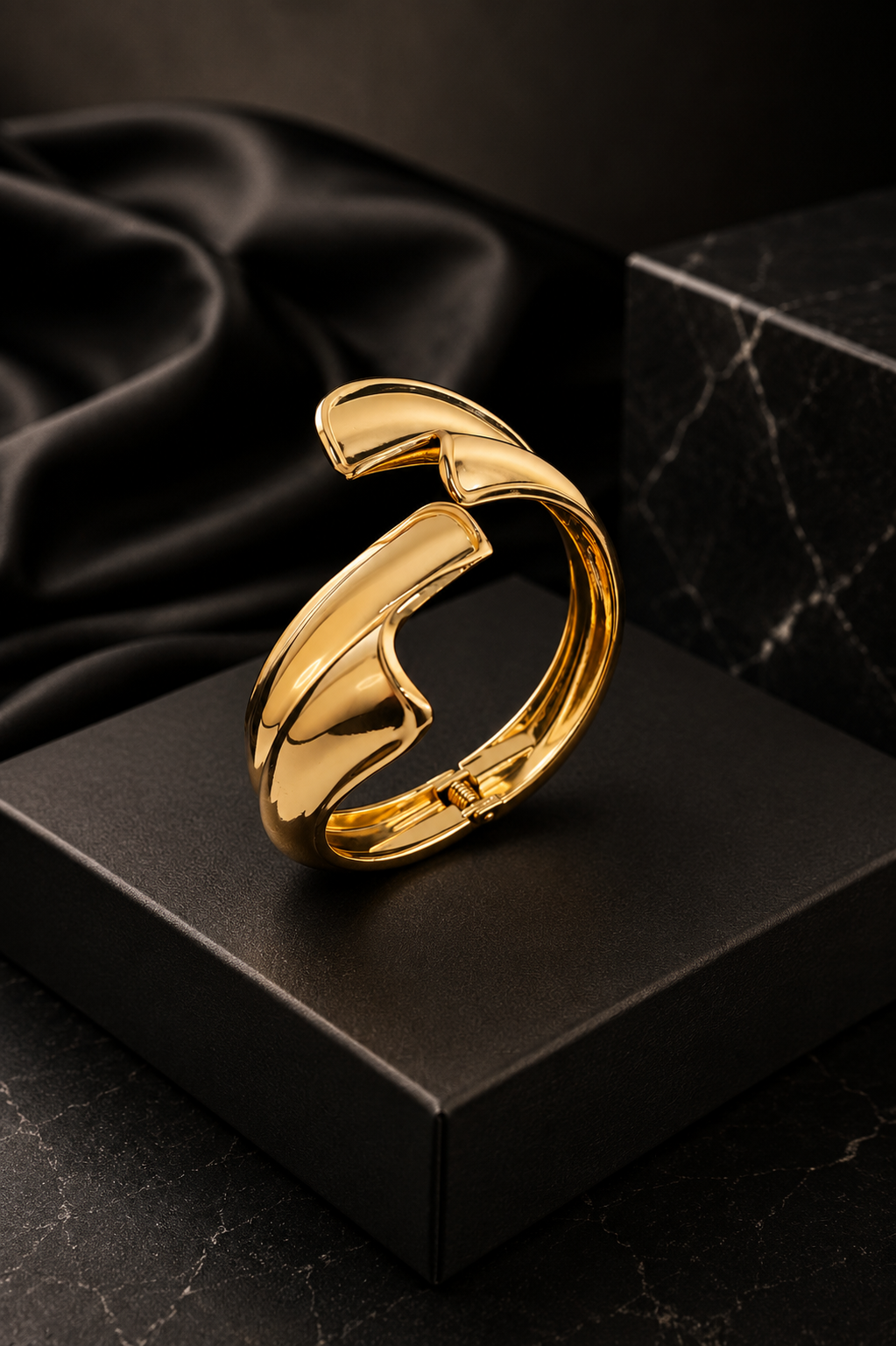 Gold Curve Kada