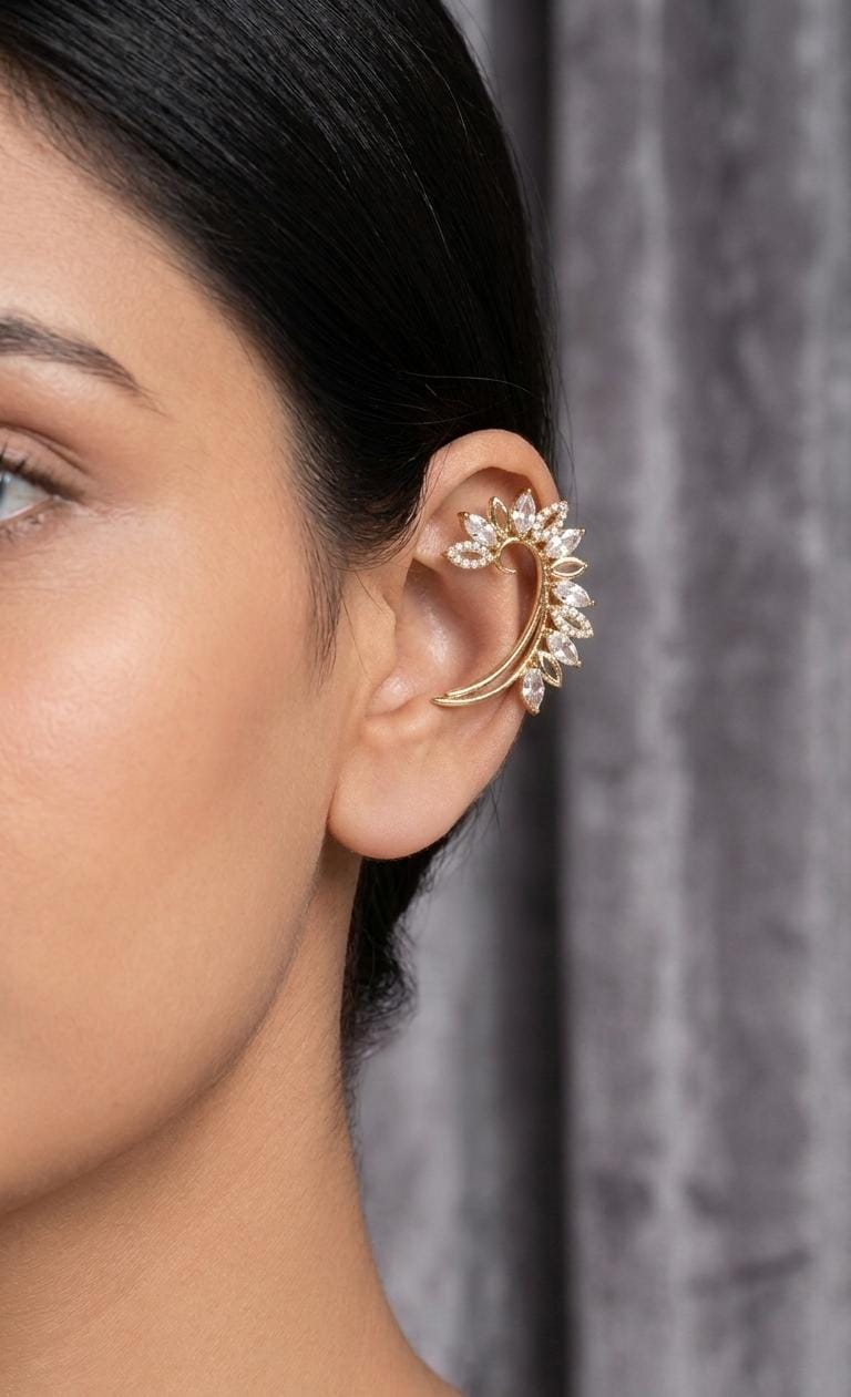 Daisy Ear Cuff