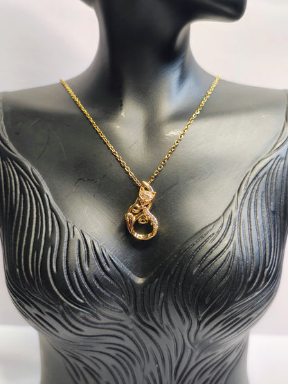 Cat Pendant Necklace
