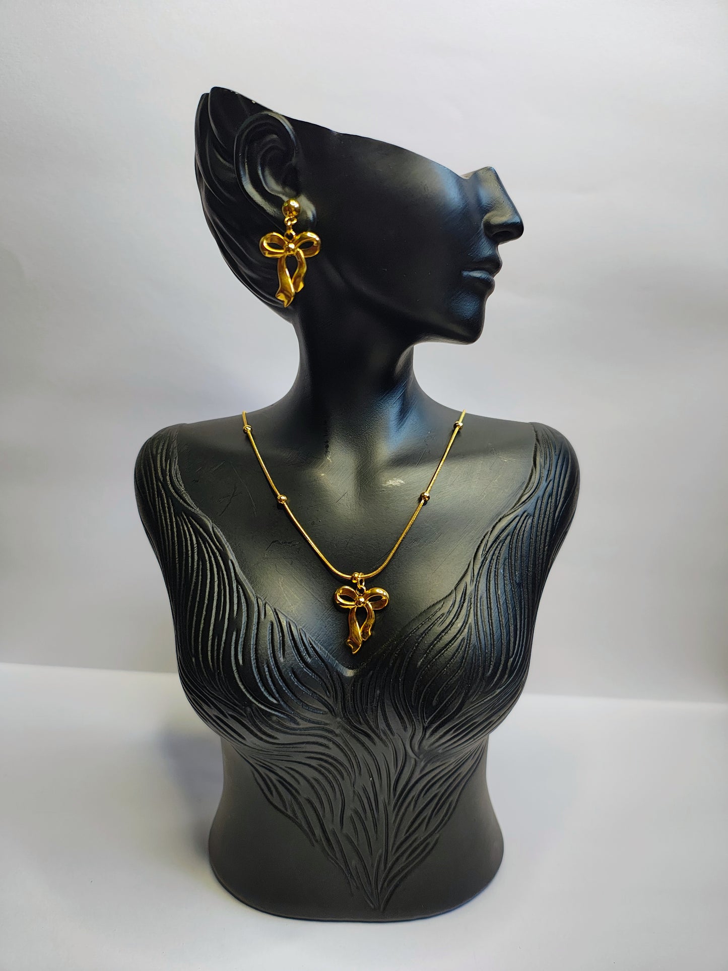 Golden Bow Set