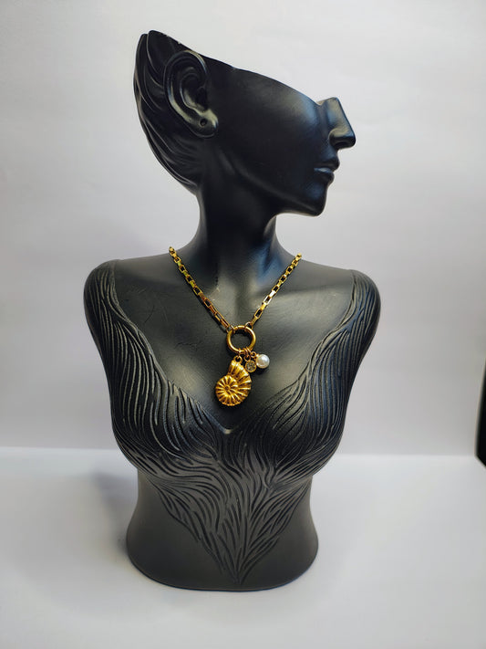 Pearl Shell Necklace