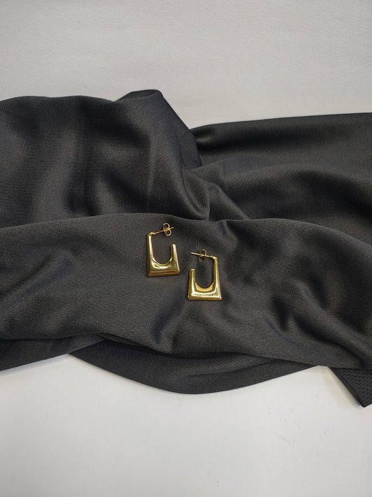 Bold Square Hoops