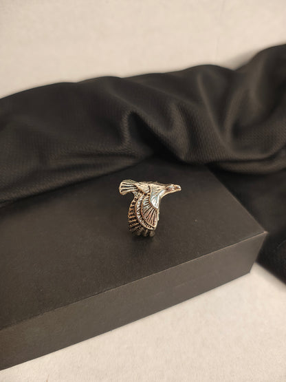 Bird of prey ring